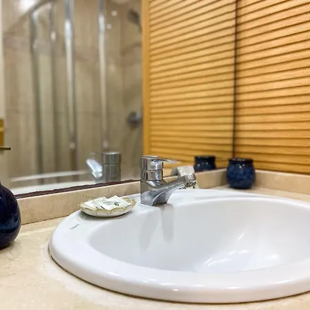 Apartament Alondras Park Charm *